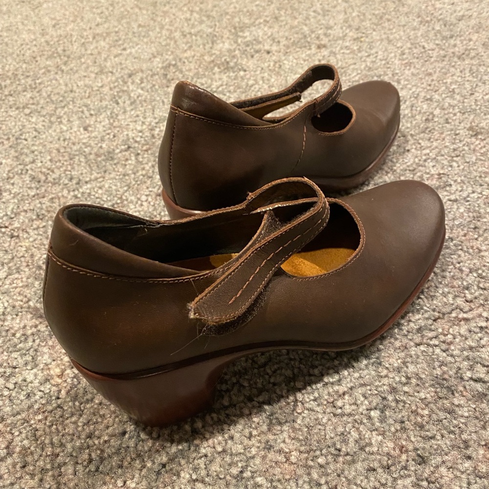 Naot Mary Janes. Size 38. Used.